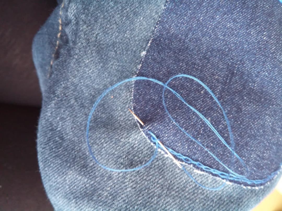 Jak naszyć łatę na spodnie w kroku i uniknąć częstych błędów